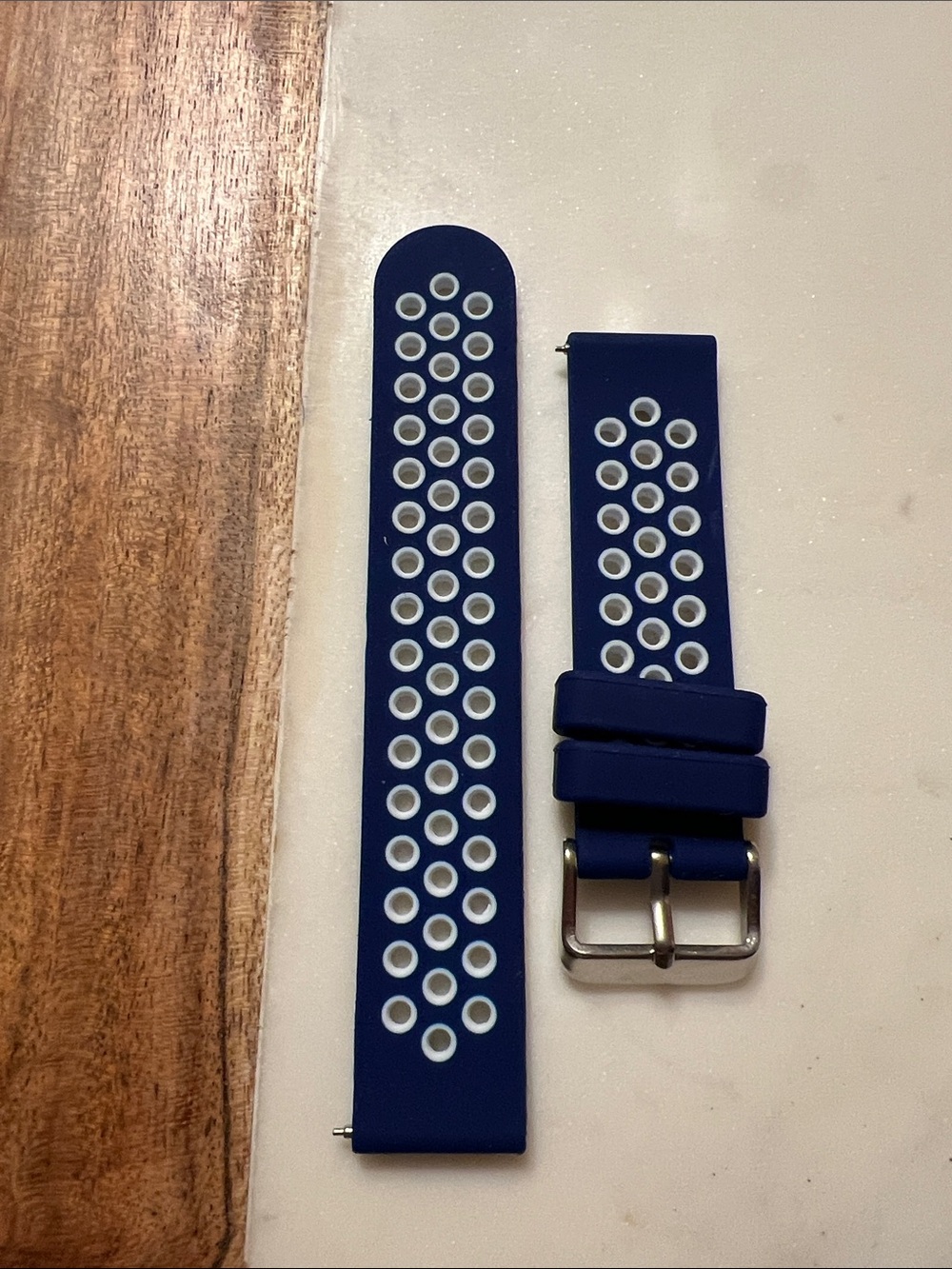 Silicone Watch Strap in Navy and White 20 mm